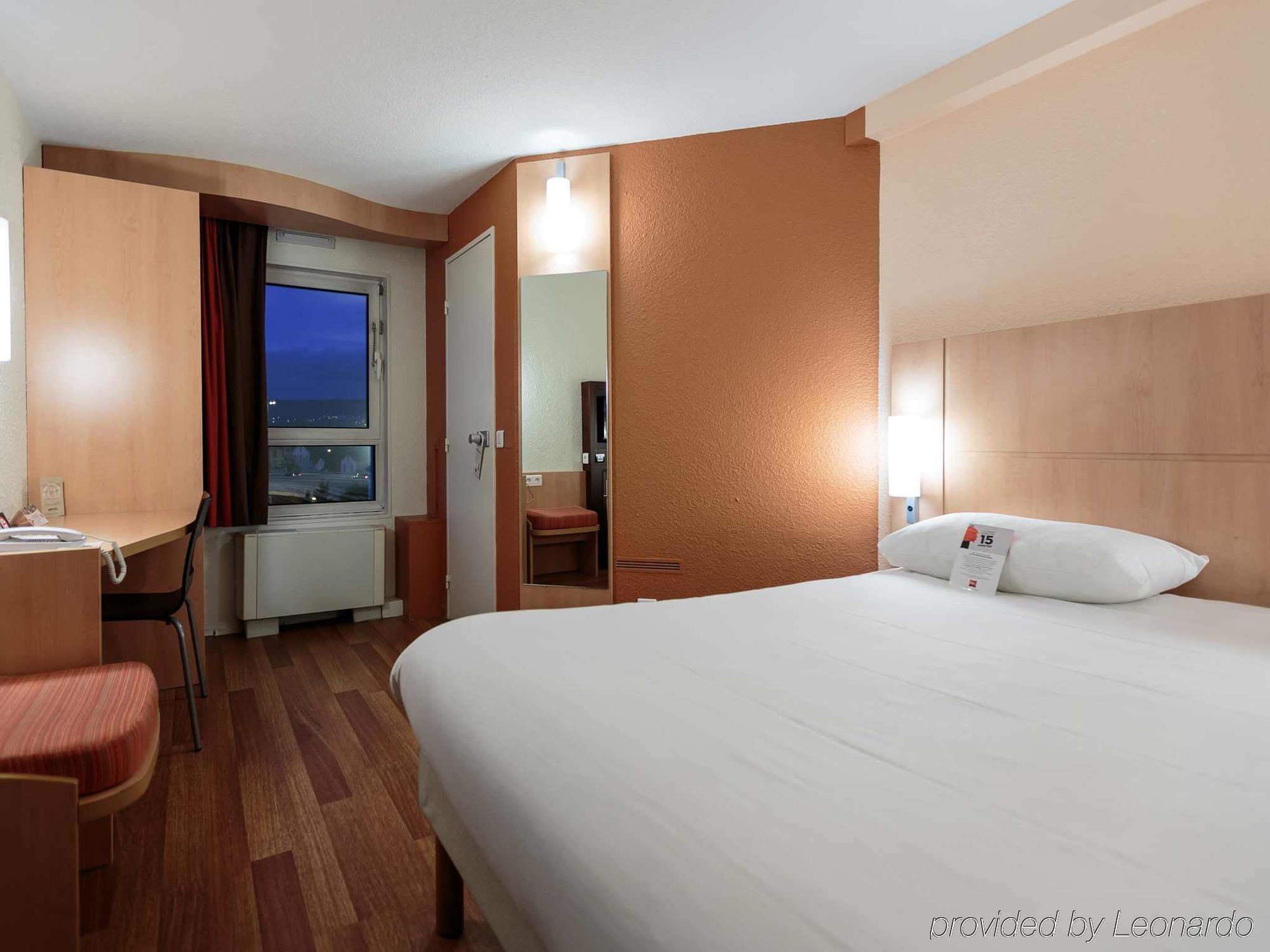 Ibis Clermont Ferrand Sud Herbet מראה חיצוני תמונה