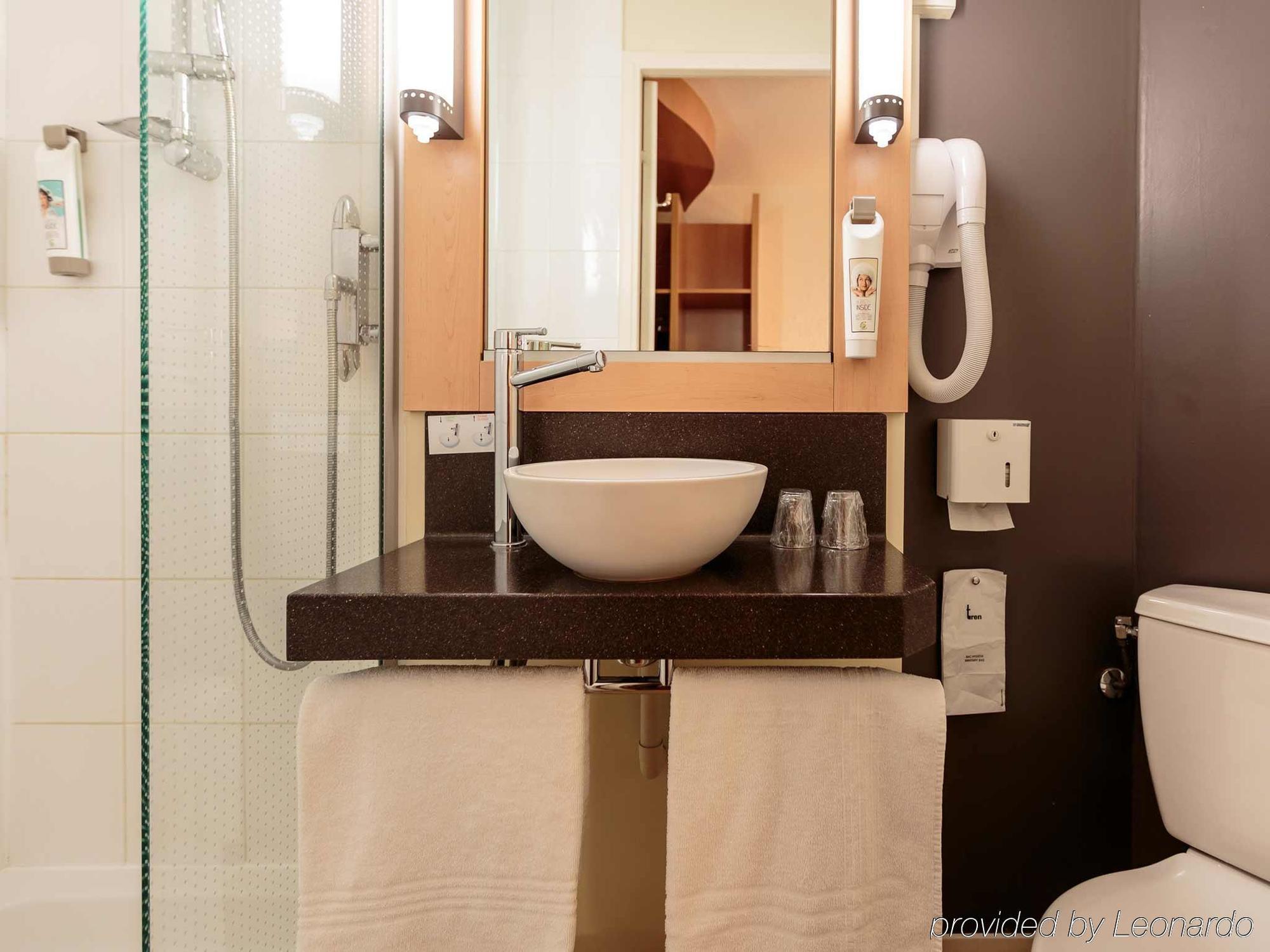 Ibis Clermont Ferrand Sud Herbet מראה חיצוני תמונה